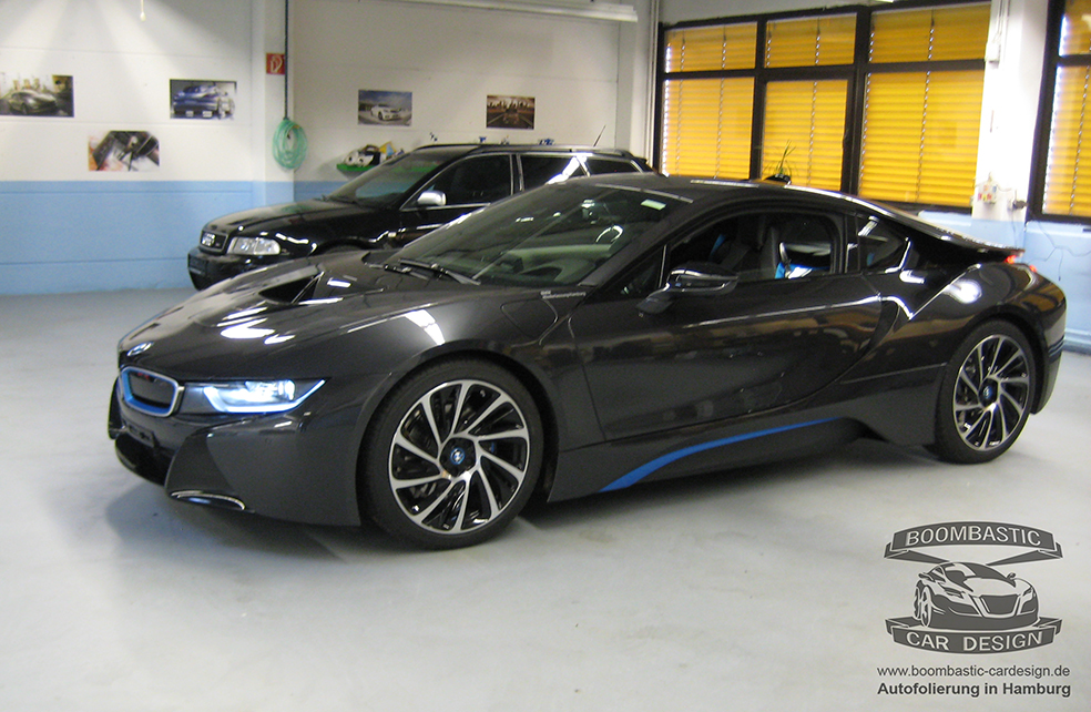 BMW i8